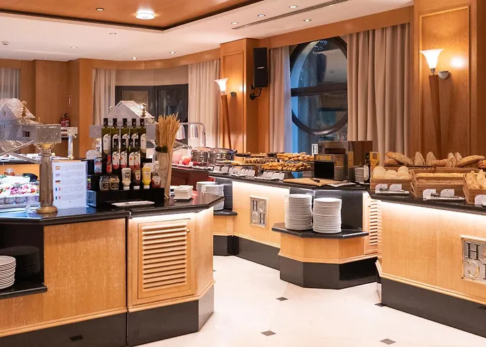 Hotel Sevilla Center